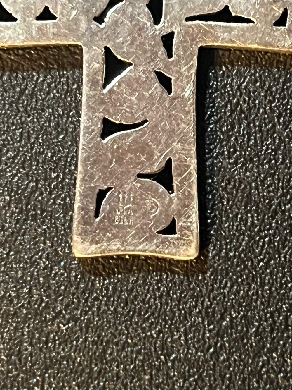 Retired James Avery Sterling seashell cross on 925 chain. - Picture 5 of 7